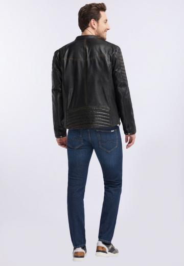 Кожаная куртка