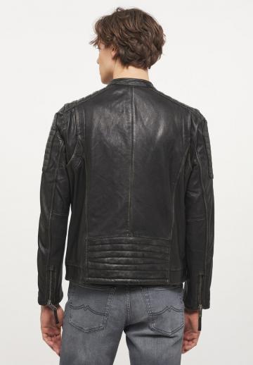 Кожаная куртка