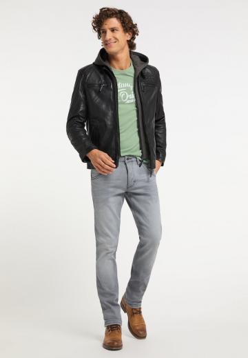 Кожаная куртка