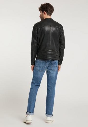Кожаная куртка