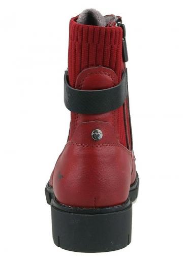 Ботинки на шнуровке