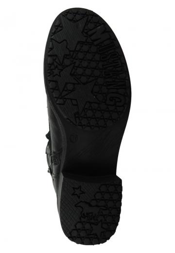 Ботинки на шнуровке