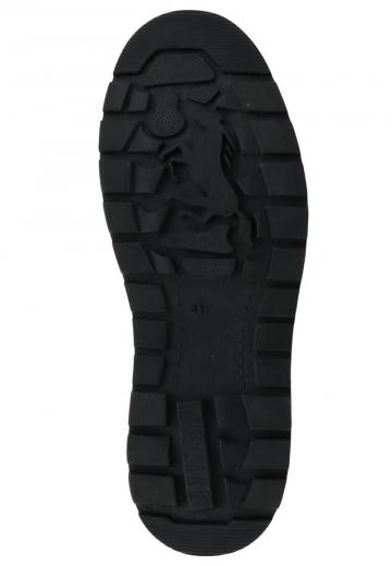 Зимние ботинки