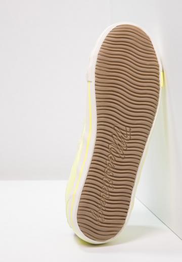 Кеды без шнуровки