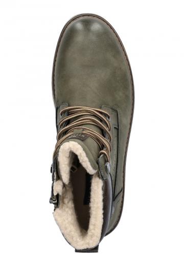 Зимние ботинки