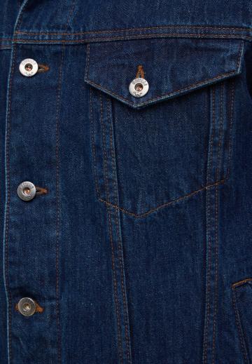 Джинсовая куртка