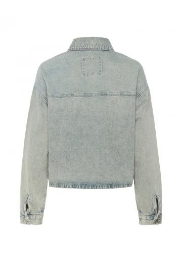 Джинсовая куртка