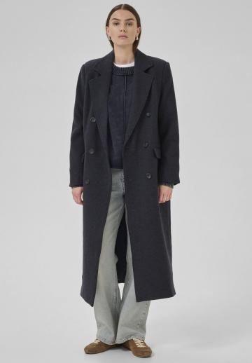 Шерстяное пальто