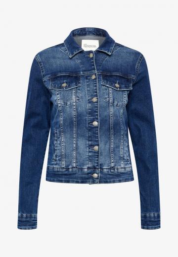 Джинсовая куртка