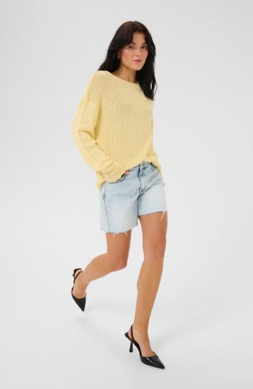 Джинсовые шорты