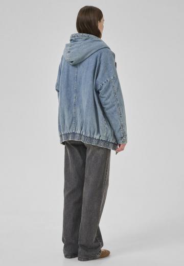 Джинсовая куртка