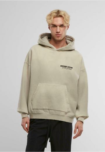 Пуловер с капюшоном