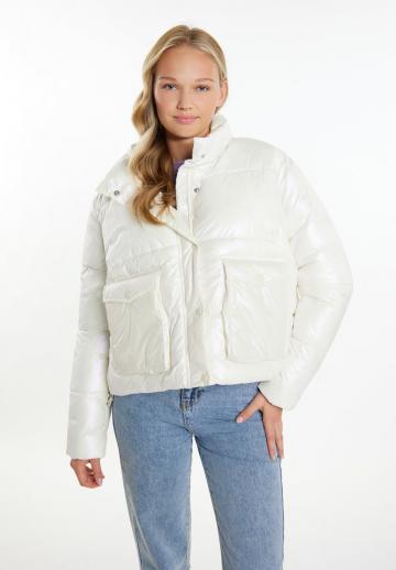 Зимняя куртка