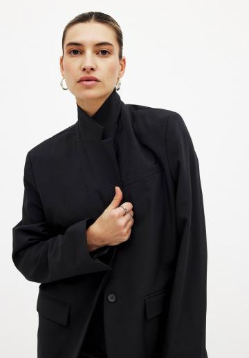 Длинный блейзер