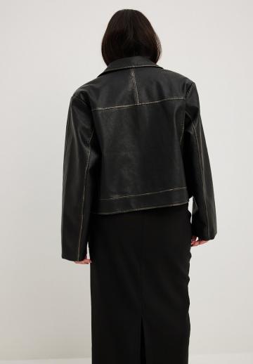 Короткая куртка