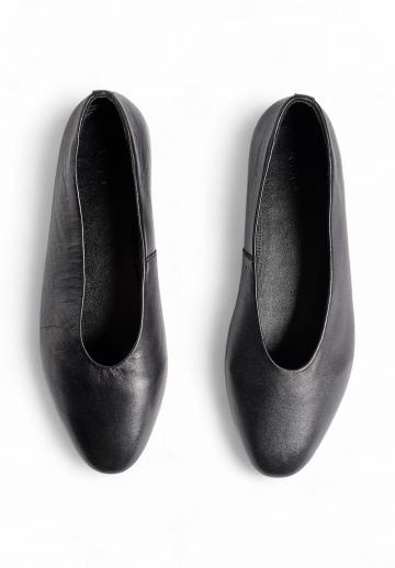 Спортивные балетки