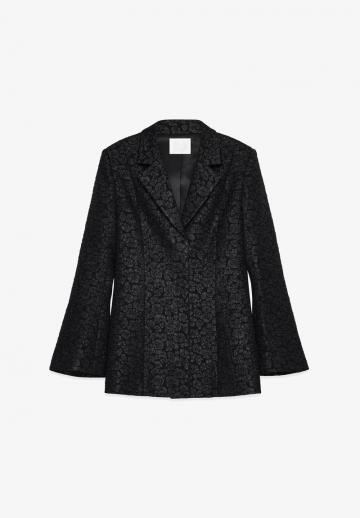 Короткое пальто