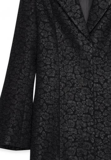 Короткое пальто