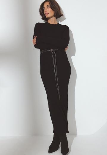 Вязаное платье