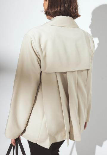 Короткое пальто