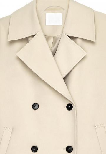 Короткое пальто