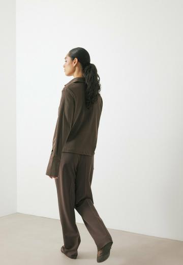 Прямые брюки