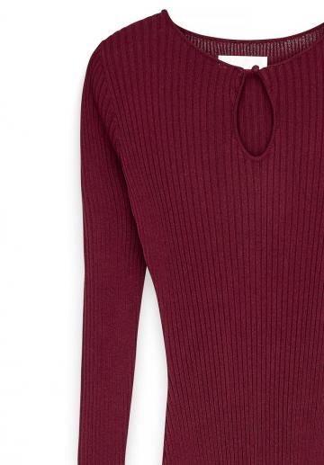 Вязаное платье