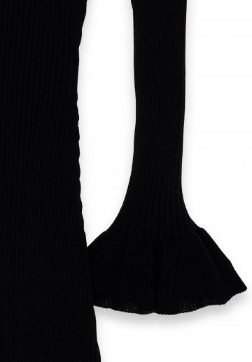 Вязаное платье