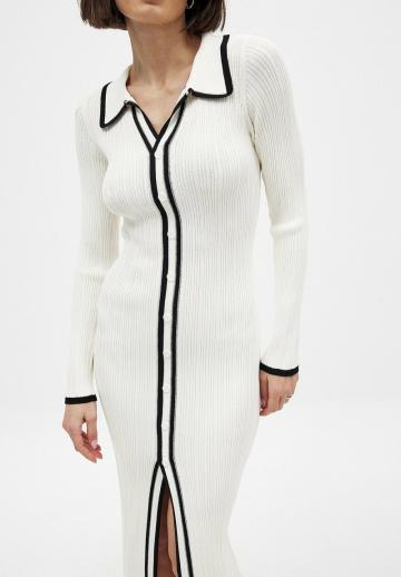 Вязаное платье