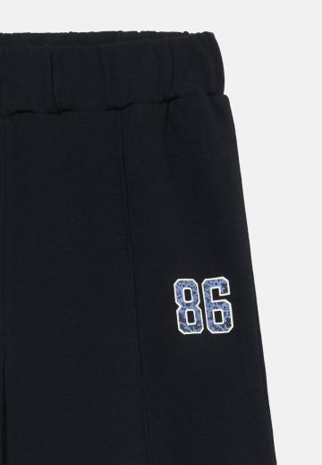 Спортивные штаны