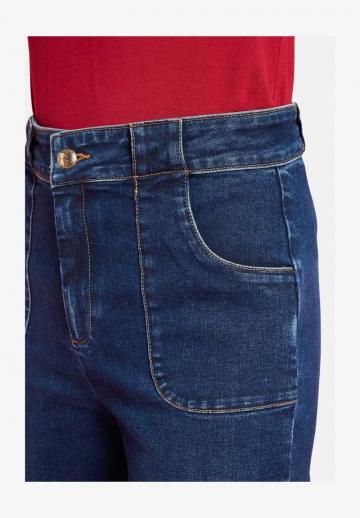 Клешеные джинсы