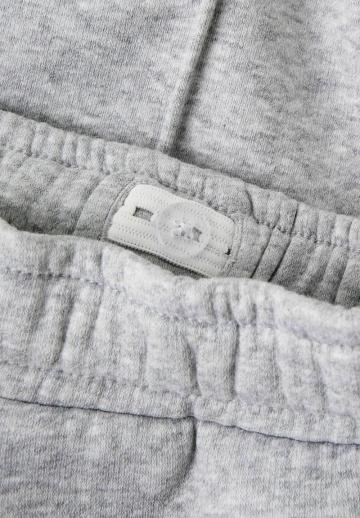 Спортивные штаны