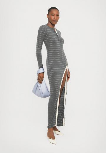 Платье макси