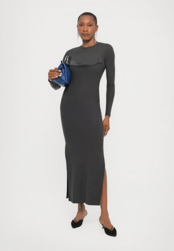Платье макси