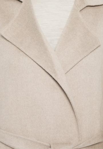 Шерстяное пальто