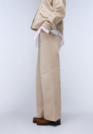 Прямые джинсы