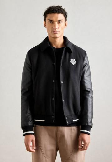 Куртка бомбер