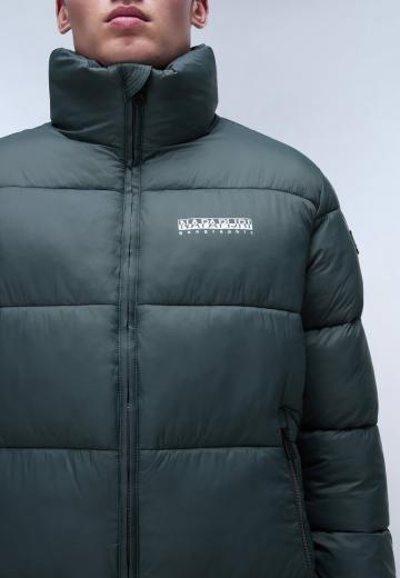 Зимняя куртка