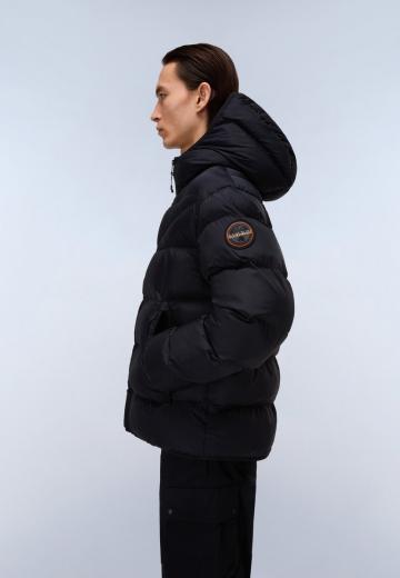 Зимняя куртка