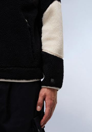 Флисовая куртка