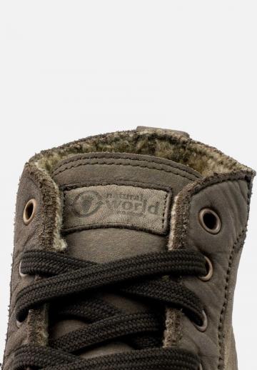 Зимние ботинки