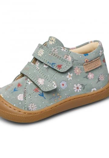 Детская обувь