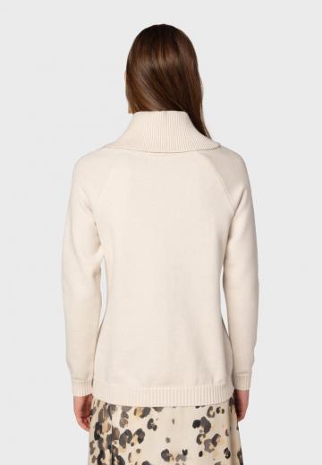 Пуловер с вырезом V