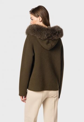 Зимняя куртка