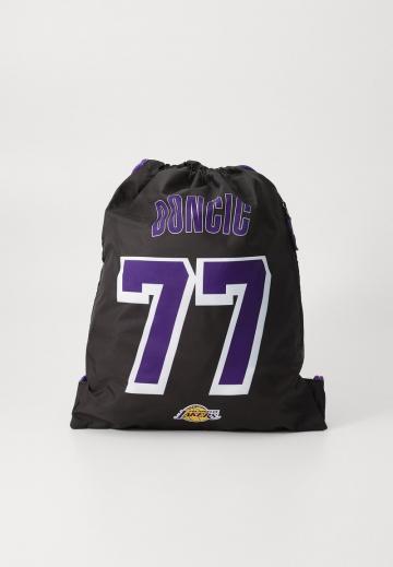 Спортивная форма