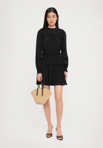 Коктейльное платье