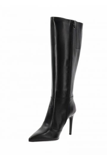 Высокие сапоги