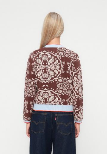 Жаккардовая вязаная кофта