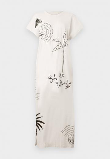 Длинное платье