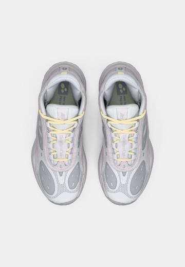 Баскетбольные кроссовки